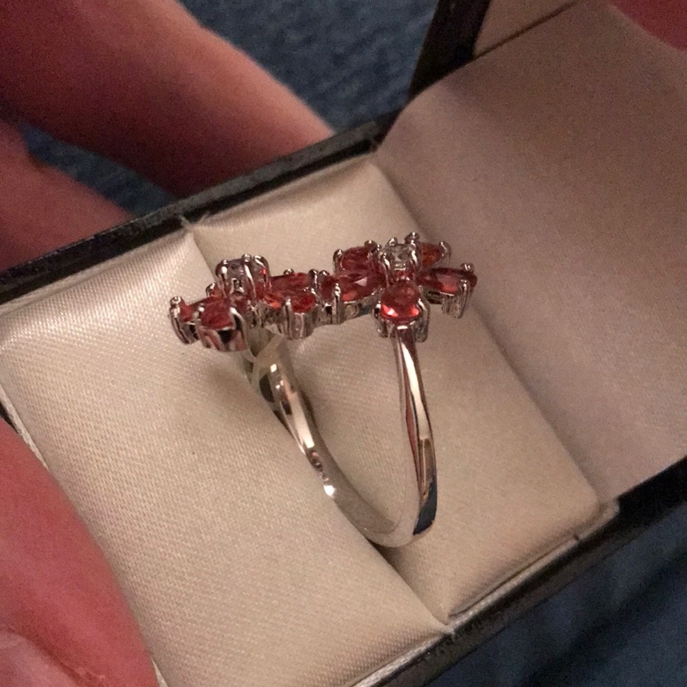 Pink flower ring - Picture 6 of 6